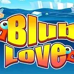 Farebný nápis Blu Love s veselými postavičkami v podobe srdiečok na modrom pozadí s bublinami a loďkami