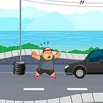 Muž vyzerá vystrašene, stojí pri ceste, kde blízko prechádza auto, v pozadí je more a modrá obloha