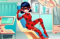 Oh no! Superheroine Dotted-girl is in trouble