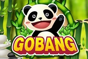 Roztomilá panda mávajúca pred zeleným bambusovým pozadím s nápisom GOBANG