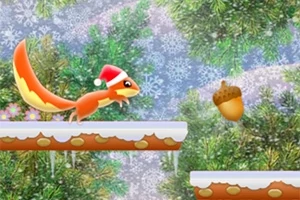 V zasneženej krajine beží veverička v santa čiapke smerom k žaluďu na zamrznutej platforme