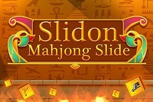 Nápis Slidon Mahjong Slide na pozadí s egyptskými hieroglyfmi a plameňmi